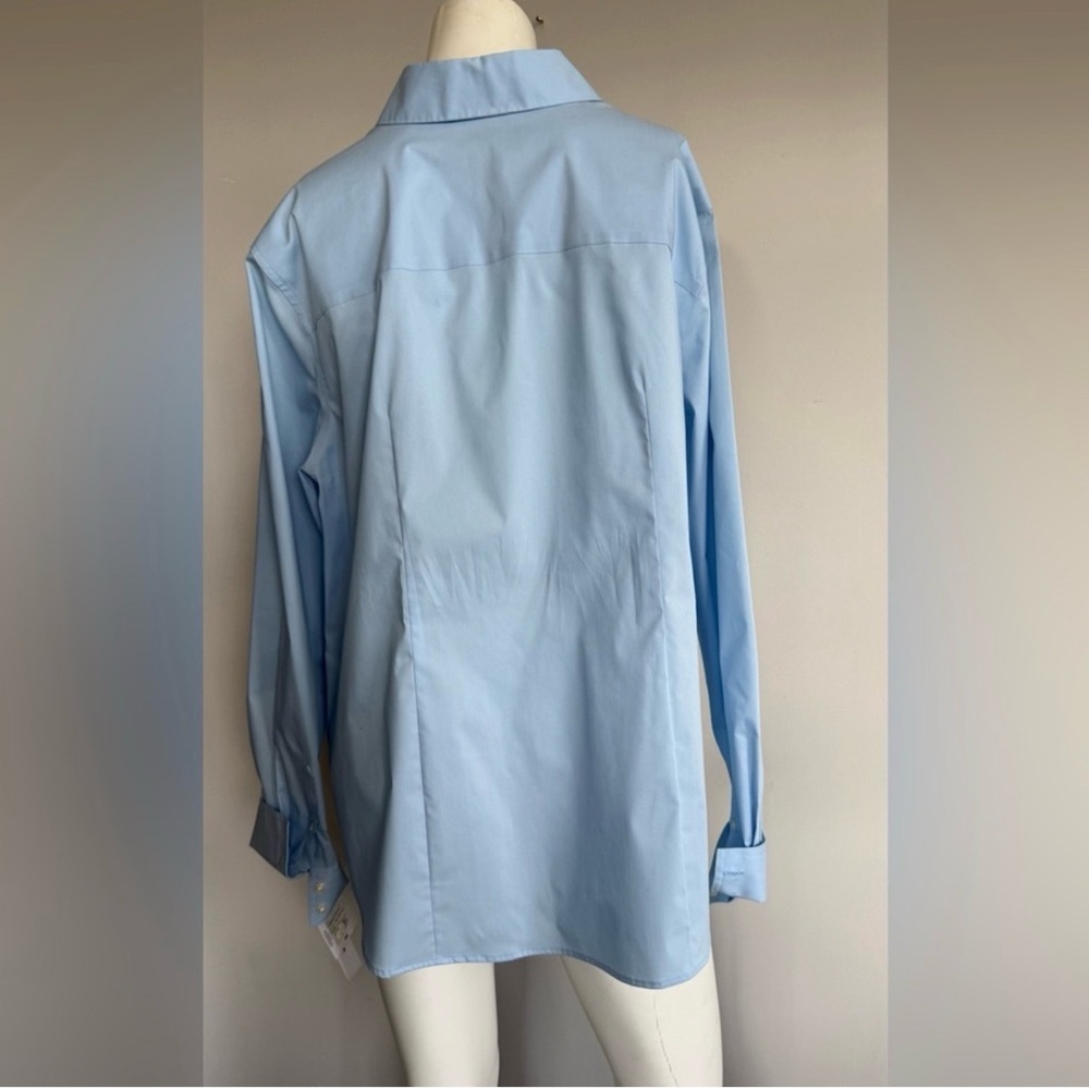 NWT Liz Claiborne Career Wrinkle-Free Poplin Button-Down Shirt 1X Placid Blue - Picture 3 of 8